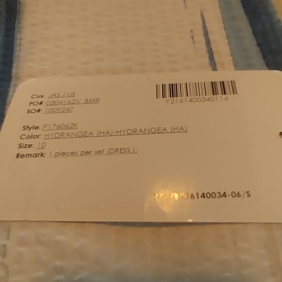 Jasmine Hydrangea Short Formal Dress - Picture 3 of 6